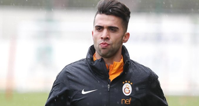 Son Dakika! Galatasaray, Emre Taşdemir ile 1,5 Yıllık Anlaşmaya Vardı