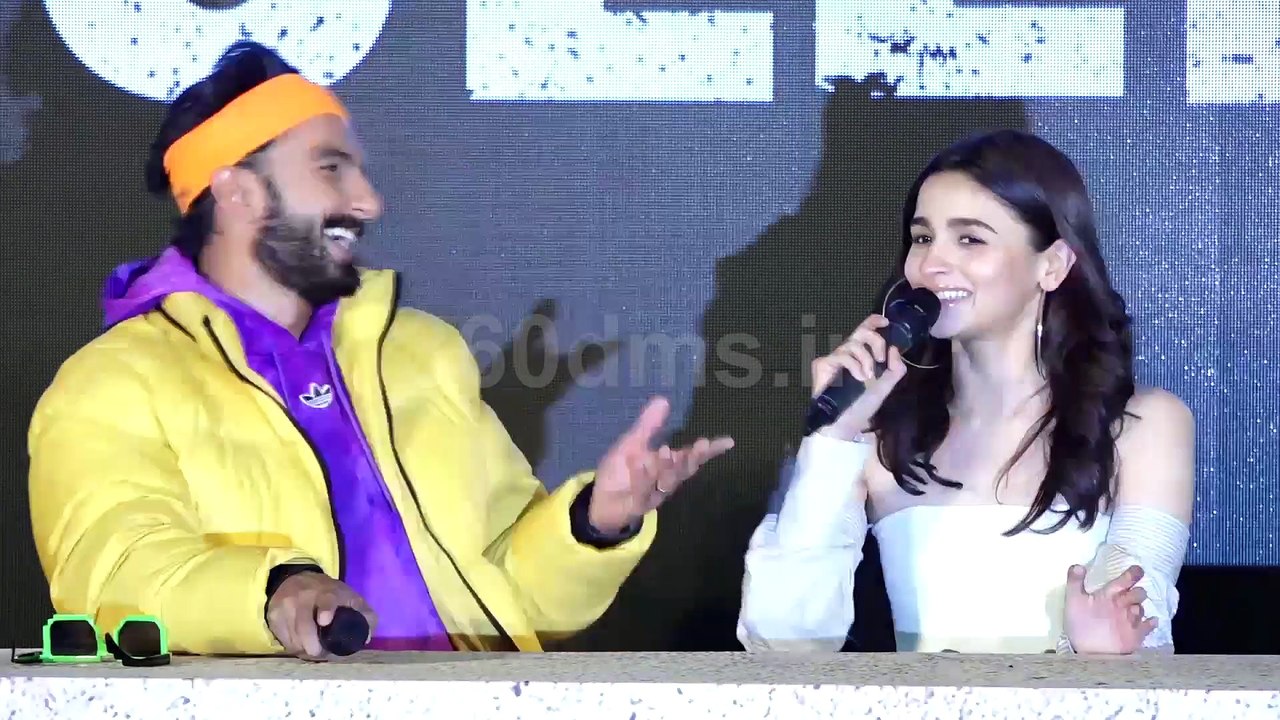 Ranveer Singh Promoted Vicky Kaushal Upcoming Movie URI