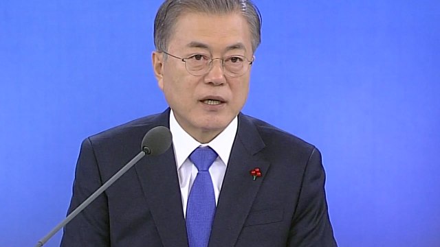 문재인 대통령 최저임금 인상 고용 상황 일부 영향...정책 기조는 유지 / YTN