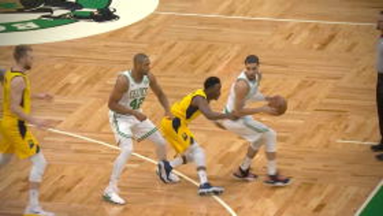 Tatum's spin move wows Boston crowd in Celtics win