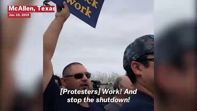 Government Workers Protest Trump's Border Visit: 'We Want To Work, Stop The Shutdown'