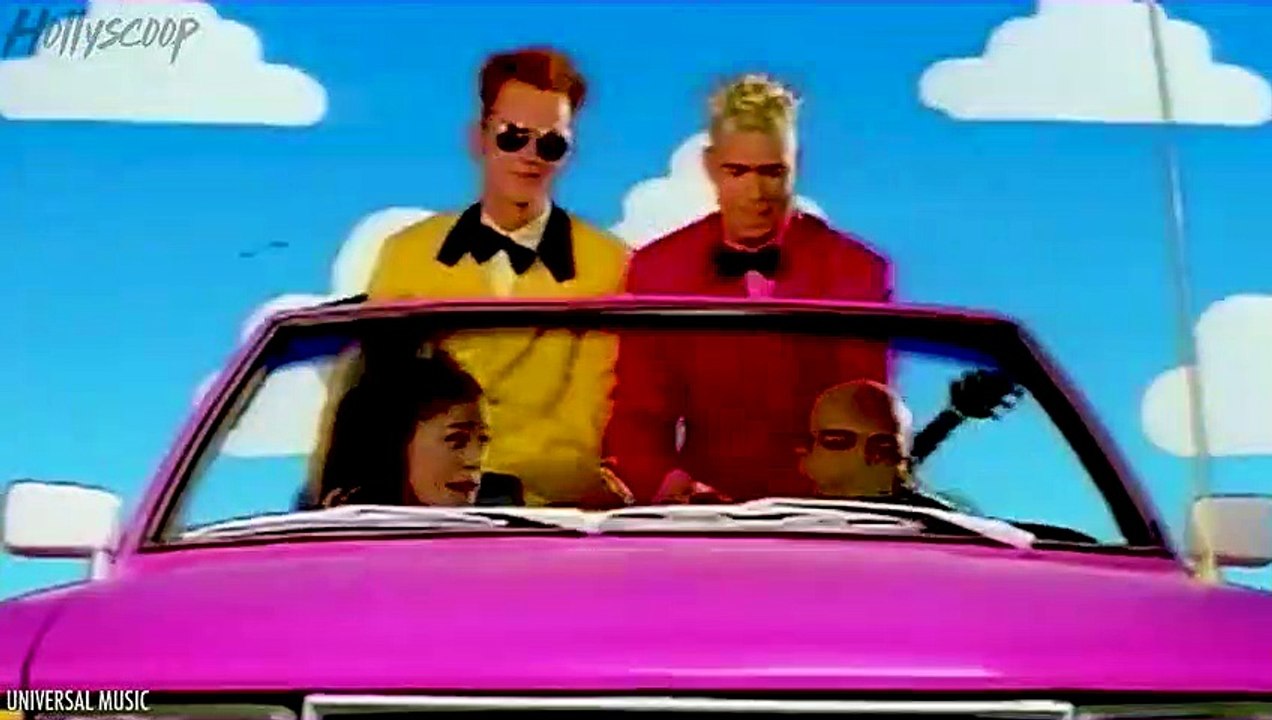 Internet FREAKS OUT Over Kar-Jenner Sisters Transformations!