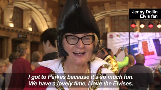 Elvis Express: fans rock n' roll their way to outback festival