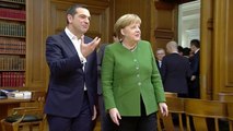 Меркель в Афинах обсуждает политику и экономику Греции и ЕС