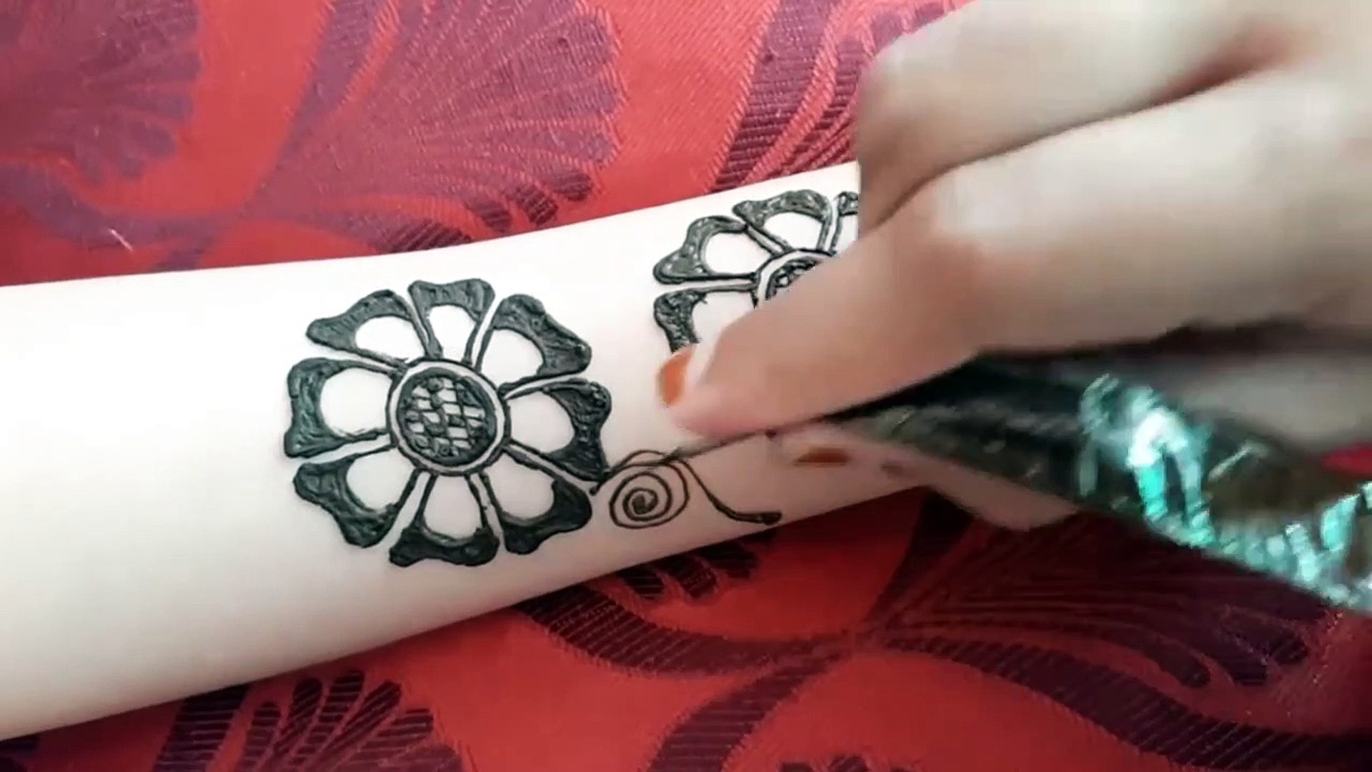 Latest Floral Arabic Mehndi Design For Front Hands Video Dailymotion