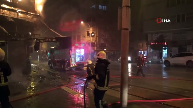 Tarihi balıkçıdaki yangının boyutu gün ağarınca ortaya çıktı