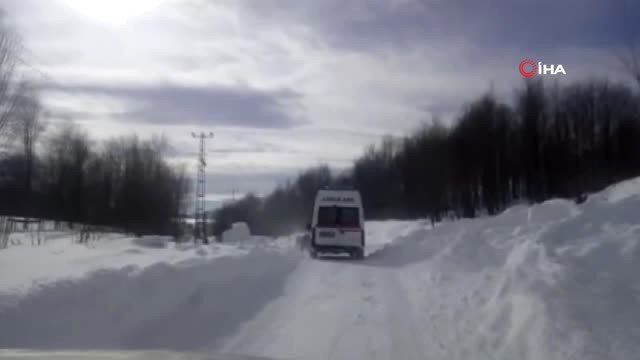 112 Ekipleri 4 Saatlik Çabayla Mahsur Kalan Kalp Hastasını Hastaneye Yetiştirdi