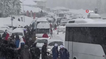 Uludağ'da Hafta Sonu Yoğunluğu
