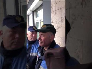 Pa Koment - Lirimi i hapësirave të Fakultetit të Ekonomisë - Top Channel Albania - News - Lajme