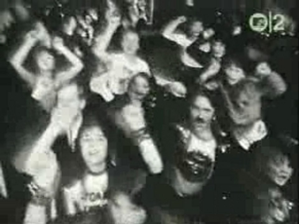 Joan Jett - I Love rock and roll