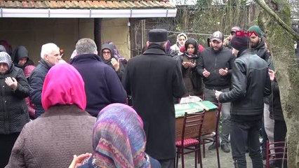 Kocaeli Kazada Ölen Nişanlısı İçin Ağladı