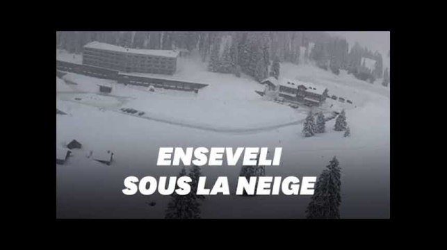 Une avalanche envahit un hôtel dans une station de ski suisse
