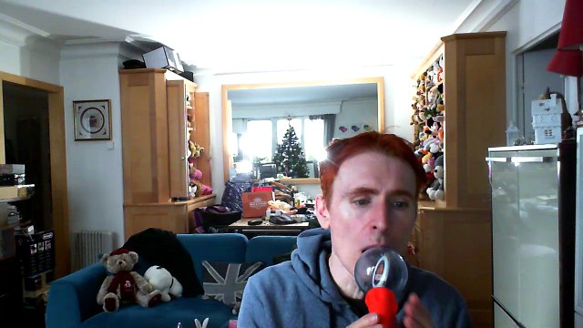 Wiwi égratigne close to me d'Ellie Goulding Diplo & Swae Lee