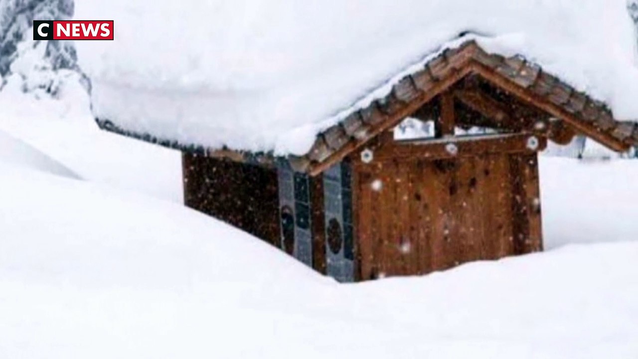 La neige, absente en France, paralyse nos voisins européens