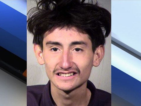 PD: Suspect rings doorbell to retrieve stolen items - ABC15 Crime