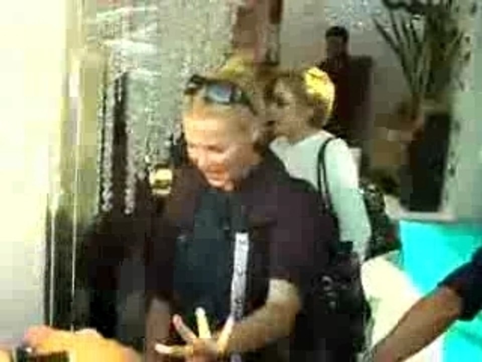 Katherine Heigl: We Get It, Your Ring is Huge!