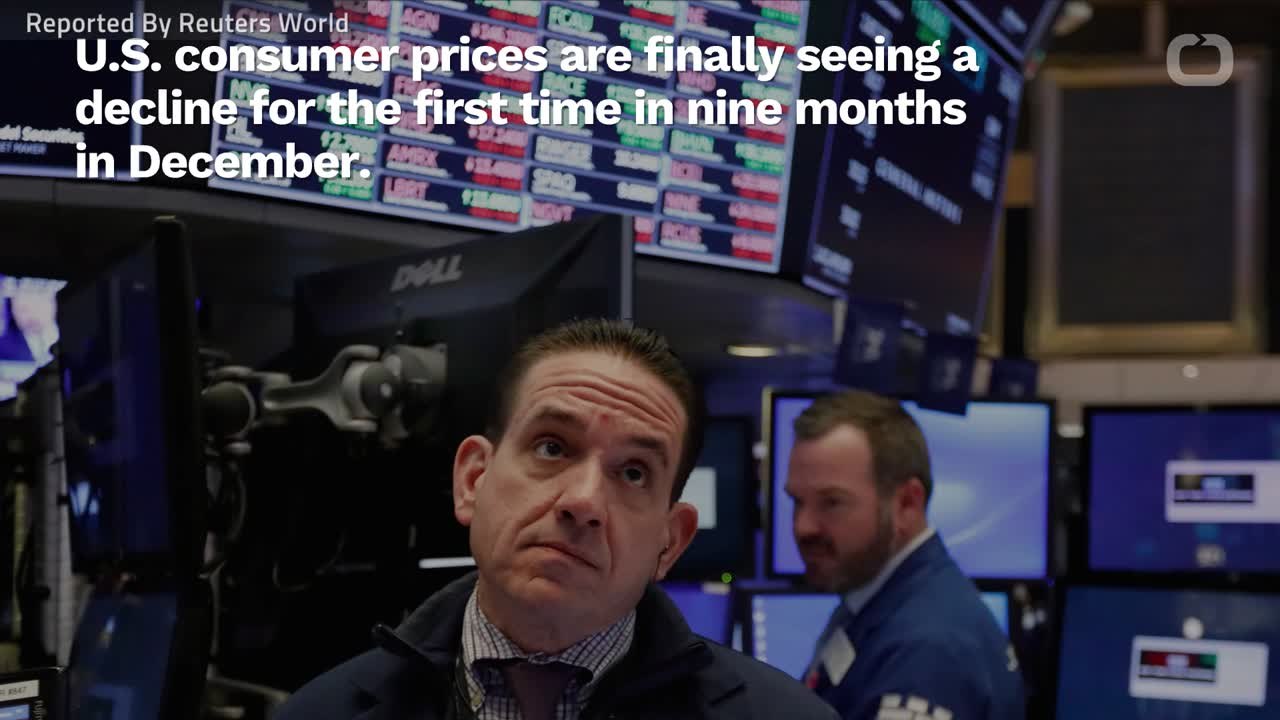 Consumer Prices See First Drop In Nine Months