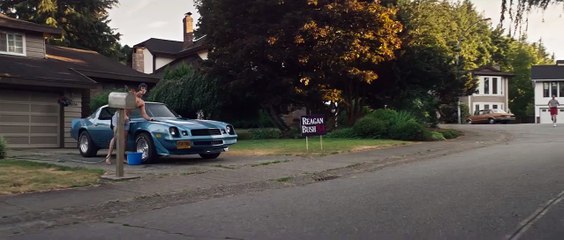 Verano del 84 - Tráiler español (HD)