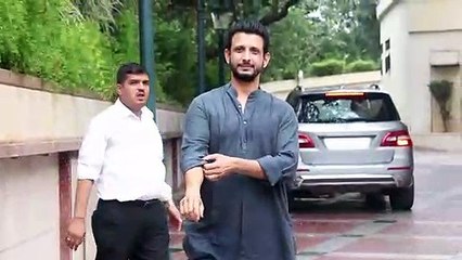 Sharman Joshi espouses Raju Hirani with  'I Stand For Raju Hirani' hashtag