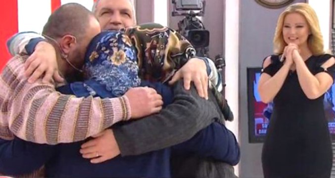 Müge Anlı, 42 Yıldır Birbirini Arayan Abla-Kardeşin, 2 Kardeşini Daha Buldu