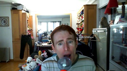 Wiwi égratigne "l'amour est un mystère" des Foxies