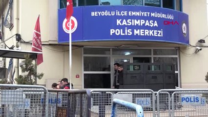 İstanbul- Genç Kadını Öldürüp Evi Ateşe Verdiler