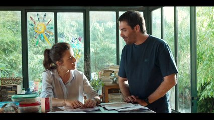 Adopt a Daddy / Damien veut changer le monde (2019) - Trailer (French)