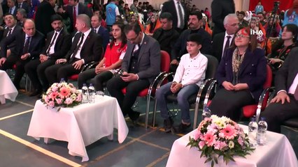 Gençlik ve Spor Bakanı Kasapoğlu: 'Türkiye sportif tesisleşmede devrim yaptı'