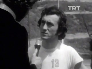 Samatya Gençlik Spor Kulübü Futbolcusu Mehmet ile Dünyanın En Samimi Röportajı