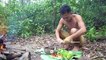 Primitive Technology - Cooking Big Cat Fish - Grilled Fish Eating delicious