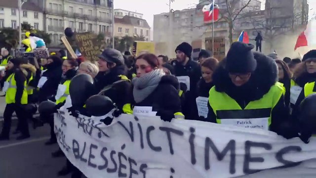 Le début du cortège à Valence
