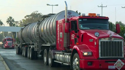 El riesgo de transportar gasolina ante escasez en México