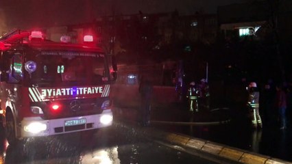 Küçükçekmece'de otobüs yangını - İSTANBUL
