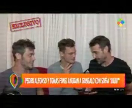 Pedro nota en Intrusos (ayudando al notero) - 11 de Enero