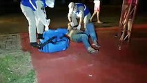 Vitima de agressão é socorrida pela equipe do Siate