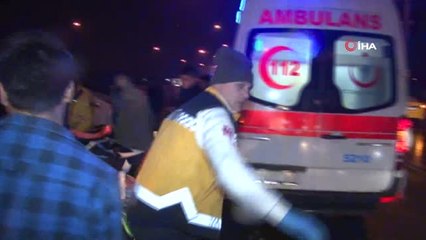 Kaza Yapan Sürücüye Yardıma Gidenlere Otomobil Çarptı: 2 Ölü, 3 Yaralı