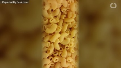 Costco Can't Keep A  27-Pound Bucket Of Mac and Cheese In Stock