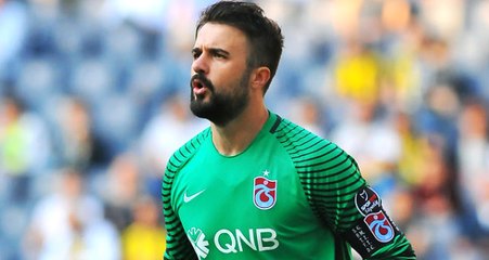 Trabzonspor'la Sözleşmesini Fesheden Onur Kıvrak, Futbolu Bıraktı