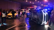 ‘Dur’ İhtarına Uymayan Sürücüyü Kovalayan Polis Aracı Kaza Yaptı