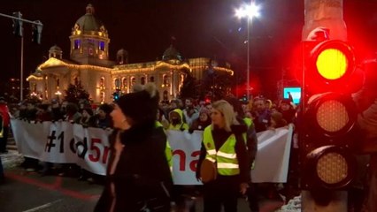 Sexto fin de semana de protestas antigubernamentales en Serbia