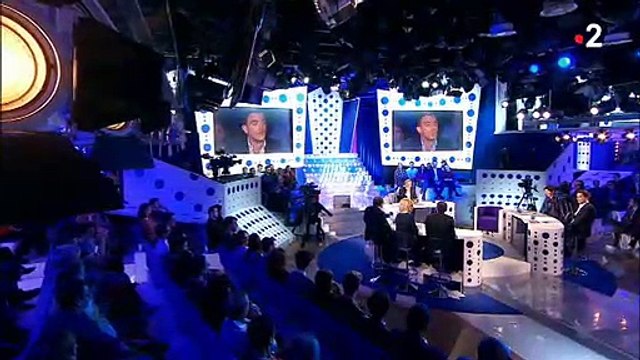 Yann Moix refuse de présenter des excuses et explique pourquoi dans On n'est pas couché - Regardez