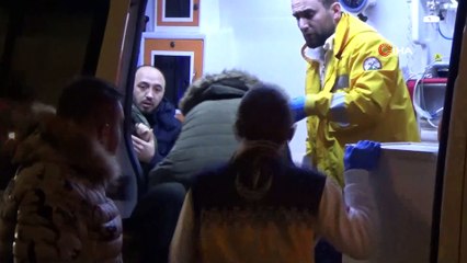 Makas atarken kaza yaptı, kaza sonrası yumruklar havada uçuştu