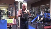 70 Yaşında Vücut Geliştirme Sporu Yapıyor