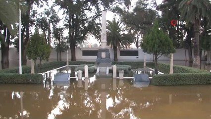 Sular Altında Kalan Şehitlikte Temizlik Çalışmaları Devam Ediyor