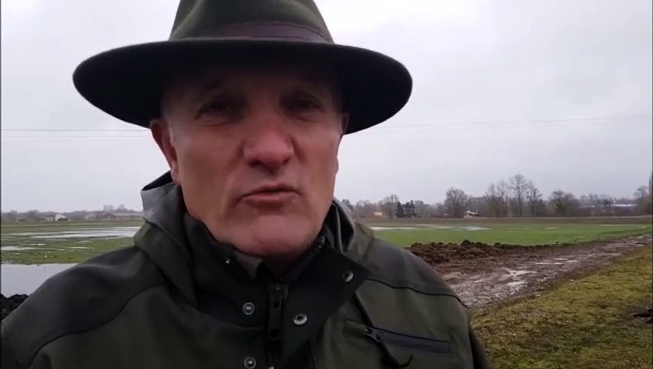 Gérald Decker, garde chasse assermenté des réserves de chasse de la centrale de La Maxe explique la blessure des trois chiens