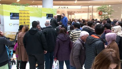 - İzmir'de ‘İdris Baba’ya büyük ilgi