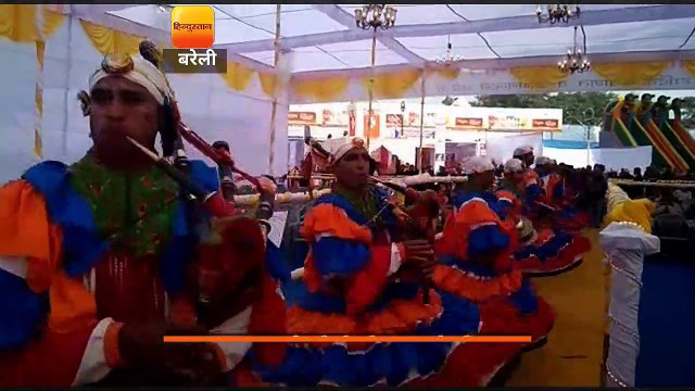 उत्तरायणी मेले के दूसरे दिन एकल गायन का आयोजन हुआ