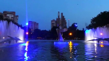 Kinetic Fountain lighting night