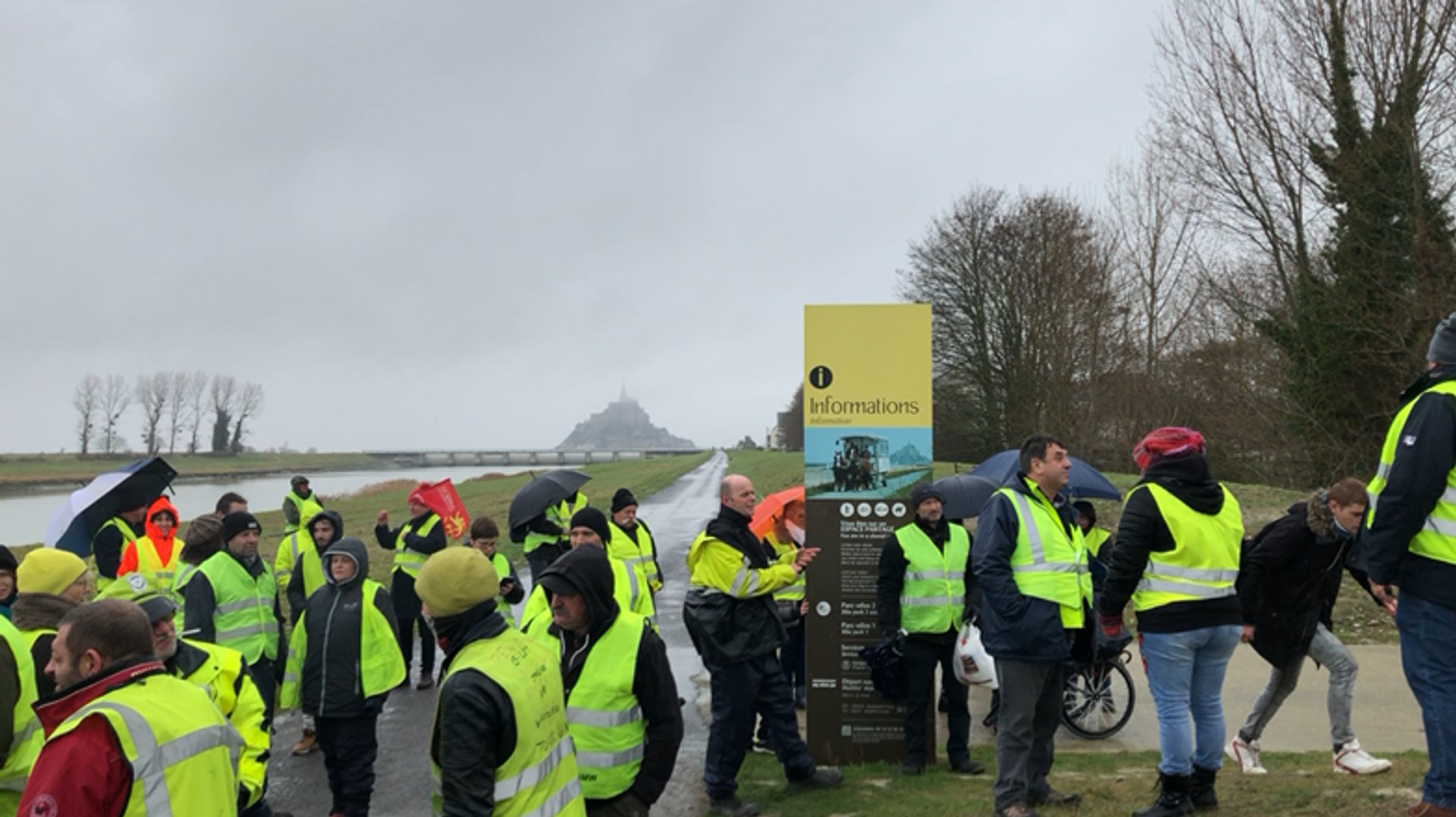 Samedi 12 Janvier 2019 Les Gilets Jaunes Marchent Au Mont Saint Michel