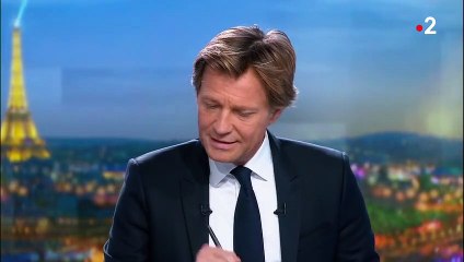 Emmanuel Macron maintient son cap économique et ouvre le débat sur les institutions